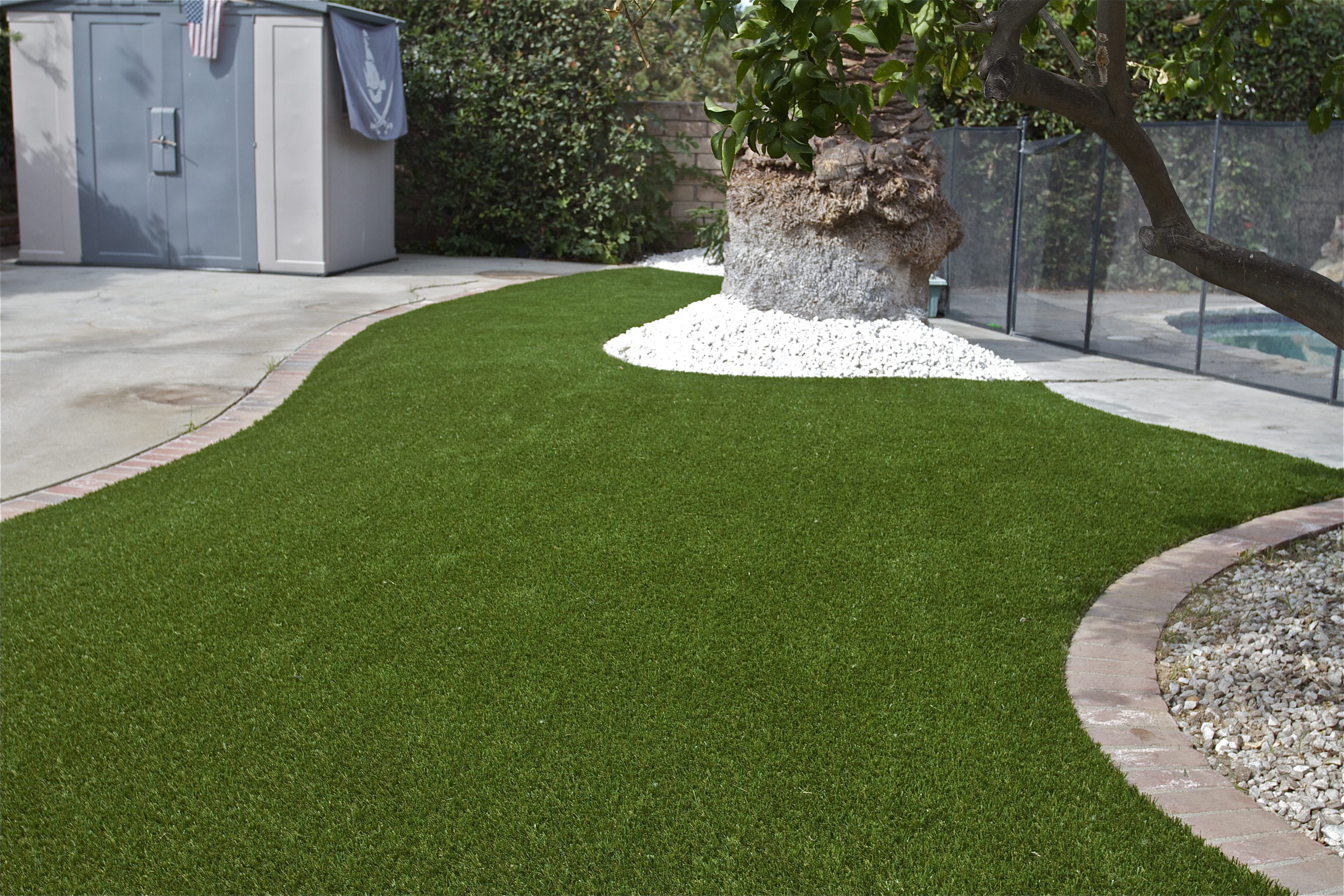Artificial Grass Landscape Gallery - Green-R Turf Landscape Installations