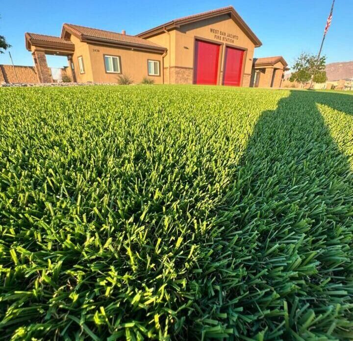 Oak Hills Fire House Station Installation Up close San Jacinto Artificial Grass Accessories. Green-R Turf,Artificial Grass, Corona