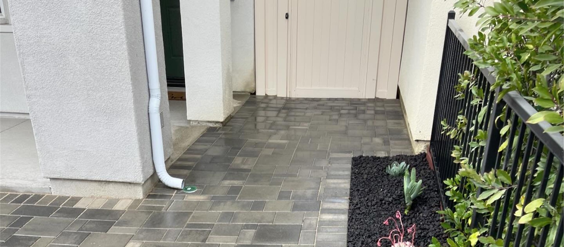 Paver patio & decorative rock Rancho Mission Viejo – CA