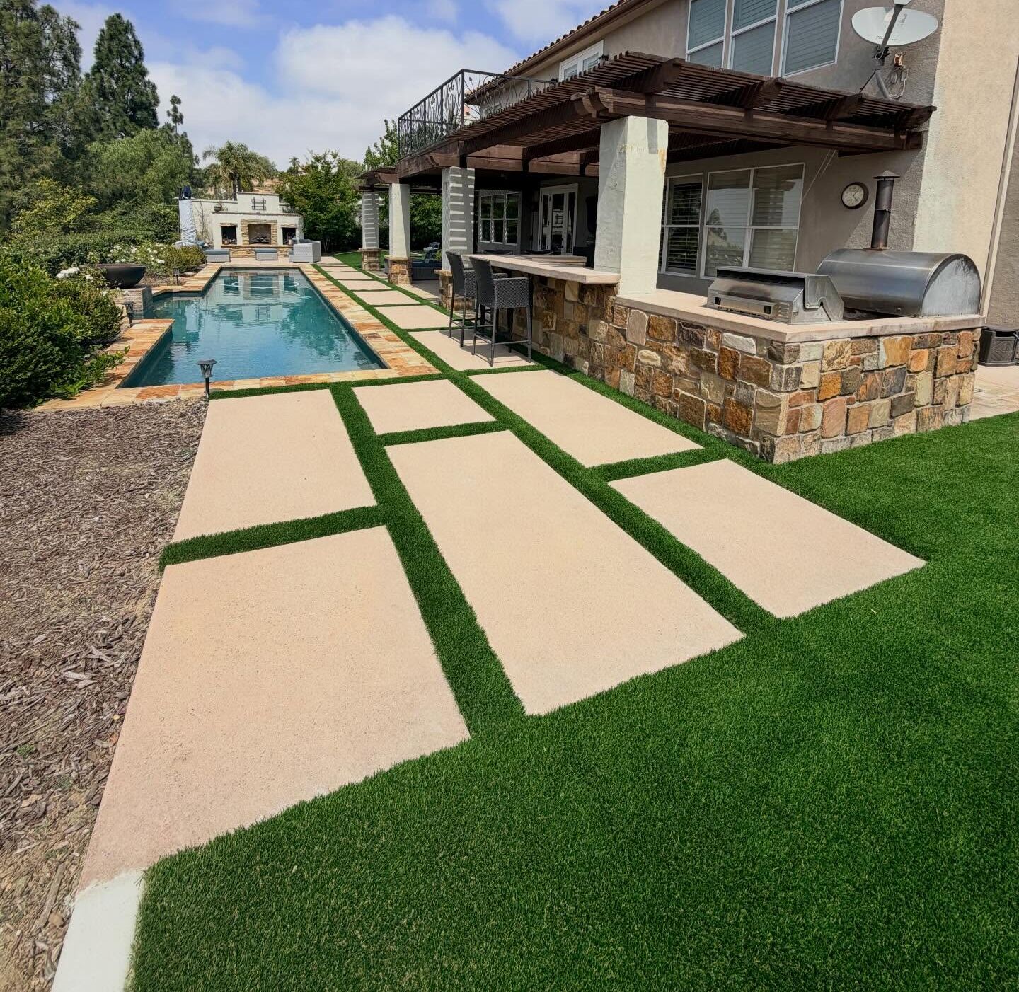 Summer Green Pool Side Front Yard, Yorba Linda CA