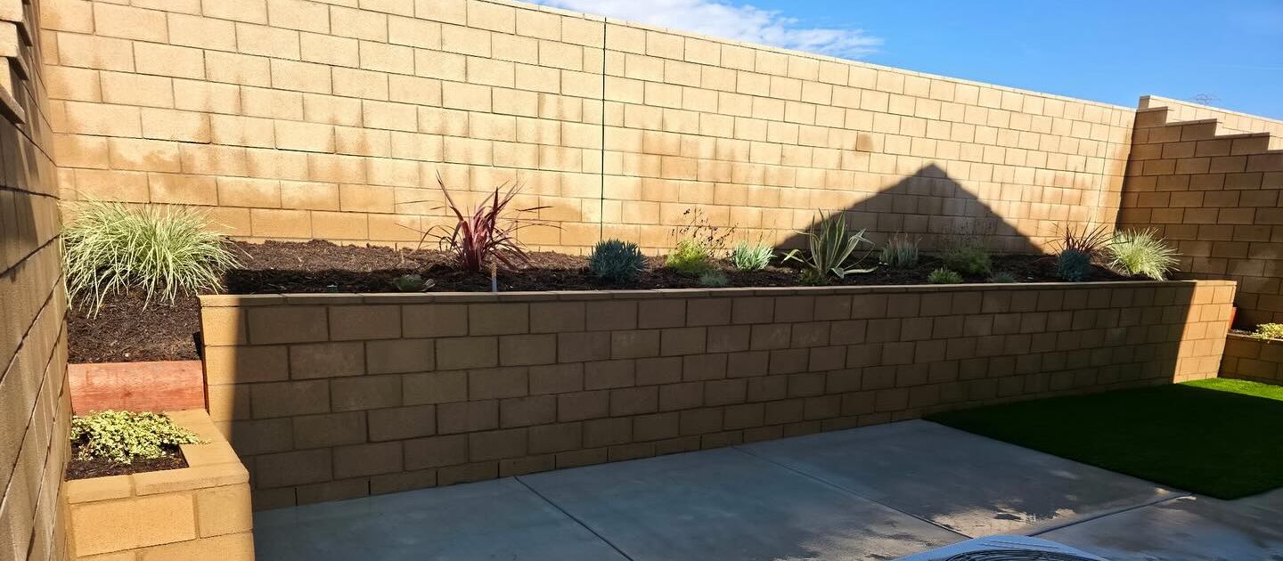 Retaining Walls, Design & Installation, Green-R Turf, Corona, CA